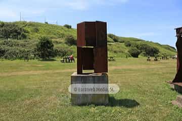 Escultura «Castillo de Salas» en Gijón