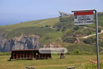 Escultura «Castillo de Salas» en Gijón
