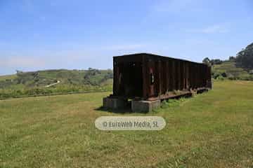 Escultura «Castillo de Salas» en Gijón