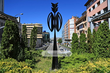 Escultura «La Espiga»