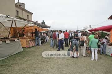 Mercado tradicional de Oles. Mercáu tradicional de Oles