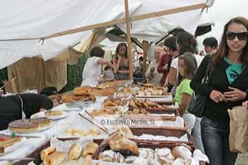 Mercado tradicional de Oles. Mercáu tradicional de Oles