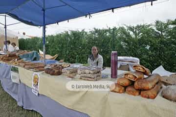 Mercado tradicional de Oles. Mercáu tradicional de Oles