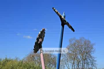 Escultura «Vientos de acero»