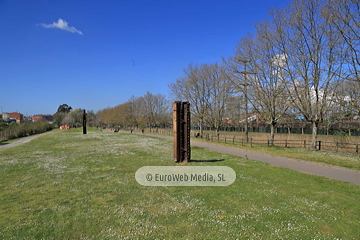 Escultura «Vulcano y Prometeo»