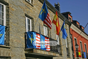 Comunidad vecinal de San Tirso de Abres, Premio al Pueblo Ejemplar de Asturias 2011. San Tirso de Abres, Premio al Pueblo Ejemplar de Asturias 2011