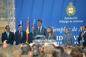 Comunidad vecinal de San Tirso de Abres, Premio al Pueblo Ejemplar de Asturias 2011. San Tirso de Abres, Premio al Pueblo Ejemplar de Asturias 2011