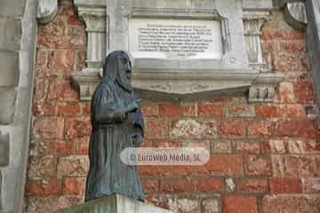 Escultura «San Juan Bautista» en Oviedo