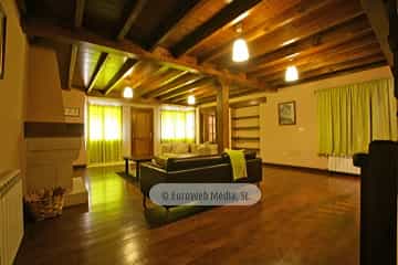 Apartamento La Casona. Apartamentos rurales La Calvera