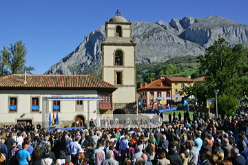 Comunidad vecinal de Teverga, Premio al Pueblo Ejemplar de Asturias 2013