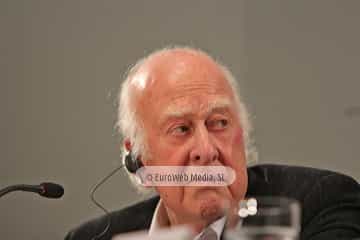 Peter Higgs, François Englert y el CERN, Premio Príncipe de Asturias de Investigación Científica y Técnica 2013