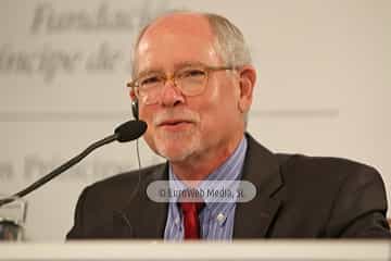 Avelino Corma Canós, Mark E. Davis y Galen D. Stucky, Premio Príncipe de Asturias de Investigación Científica y Técnica 2014