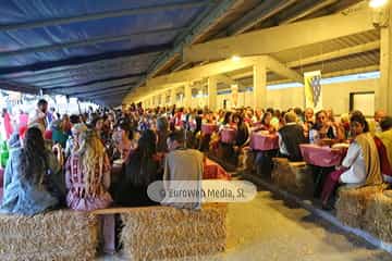 Cena medieval de los Exconxuraos de Llanera