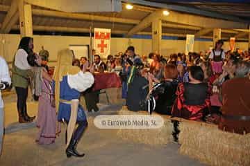 Cena medieval de los Exconxuraos de Llanera