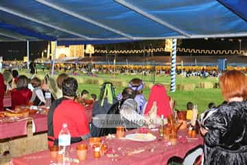 Cena medieval de los Exconxuraos de Llanera