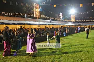 Cena medieval de los Exconxuraos de Llanera