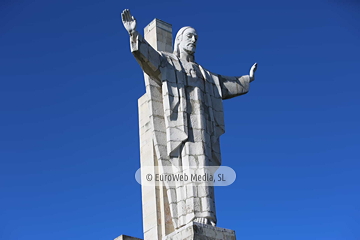 Monumento al Sagrado Corazón de Jesús