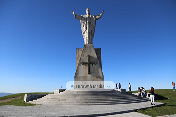 Monumento al Sagrado Corazón de Jesús