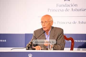 Emilio Lledó Íñigo, Premio Princesa de Asturias de Comunicación y Humanidades 2015