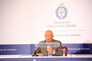 Emilio Lledó Íñigo, Premio Princesa de Asturias de Comunicación y Humanidades 2015