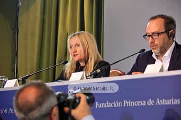 Wikipedia, Premio Princesa de Asturias de Cooperación Internacional 2015