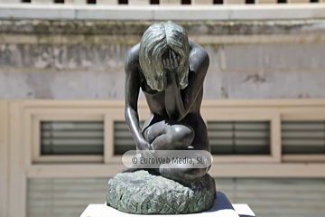 Escultura «Mavi» en miniatura