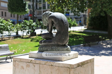 Escultura «Mavi» en miniatura