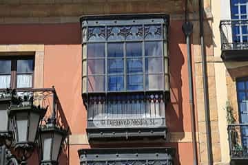 Edificio calle Cimadevilla, 19