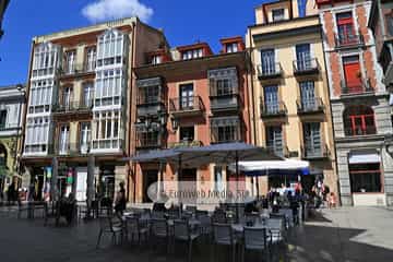 Edificio calle Cimadevilla, 19
