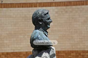 Escultura «Busto de José María Díaz Bardales»