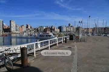 Cañones - noray del muelle de la Rula