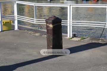 Cañones - noray del muelle de la Rula