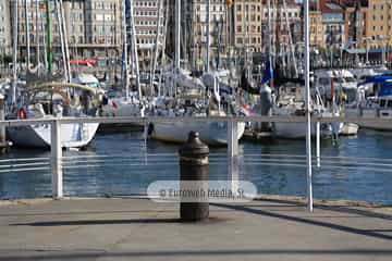 Cañones - noray del muelle de la Rula