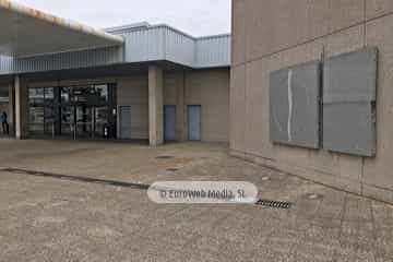 Escultura «Sin título» en el Aeropuerto de Asturias