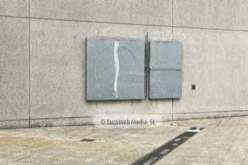 Escultura «Sin título» en el Aeropuerto de Asturias