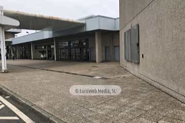 Escultura «Sin título» en el Aeropuerto de Asturias