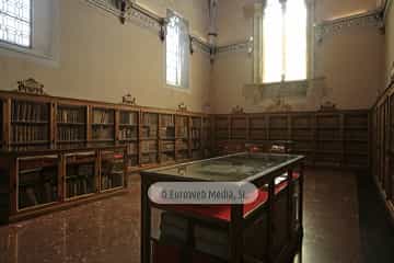 Panteón de los Reyes de León