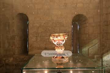 Panteón de los Reyes de León