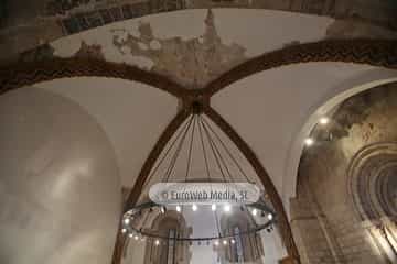 Panteón de los Reyes de León