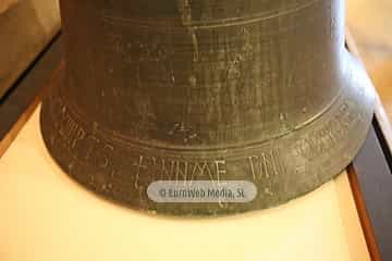 Panteón de los Reyes de León