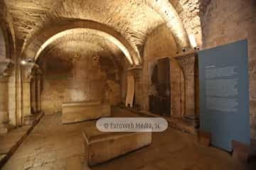 Panteón de los Reyes de León