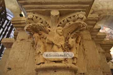 Panteón de los Reyes de León