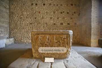 Panteón de los Reyes de León
