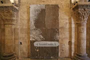 Panteón de los Reyes de León