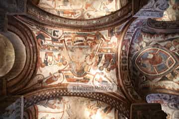 Panteón de los Reyes de León