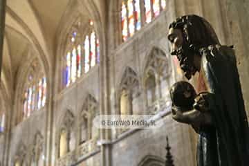 El Salvador. El Salvador en la Catedral de Oviedo