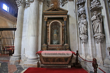 Capilla del Rey Casto. Capilla del Rey Casto en la Catedral de Oviedo