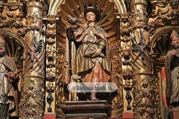 Capilla de la Natividad de la Virgen o de San Roque. Capilla de la Natividad de la Virgen o de San Roque en la Catedral de Oviedo