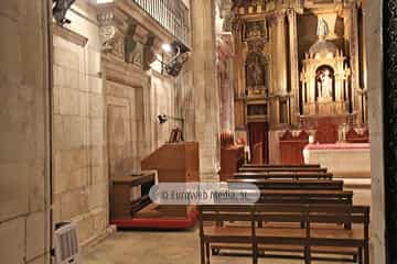 Capilla de Santa Bárbara. Capilla de Santa Bárbara en la Catedral de Oviedo