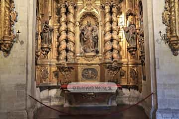 Capilla de san Bartolomé. Capilla de san Bartolomé en la Catedral de Oviedo